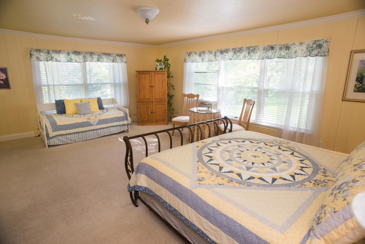 Willow Pond Bed And Breakfast Grand Junction Dış mekan fotoğraf